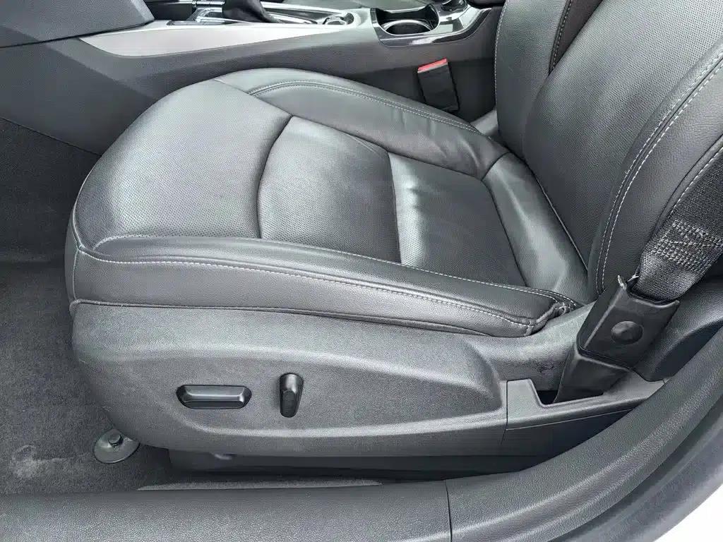2016 Chevrolet Malibu 2.0L Automatic Luxury Edition — миниатюра 20