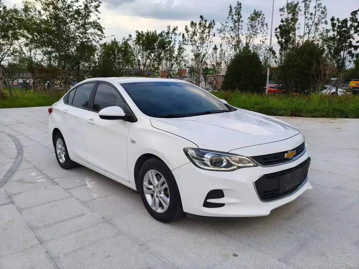 Chevrolet Cruze 2016 1.5L Manual Comfort Edition — миниатюра 3