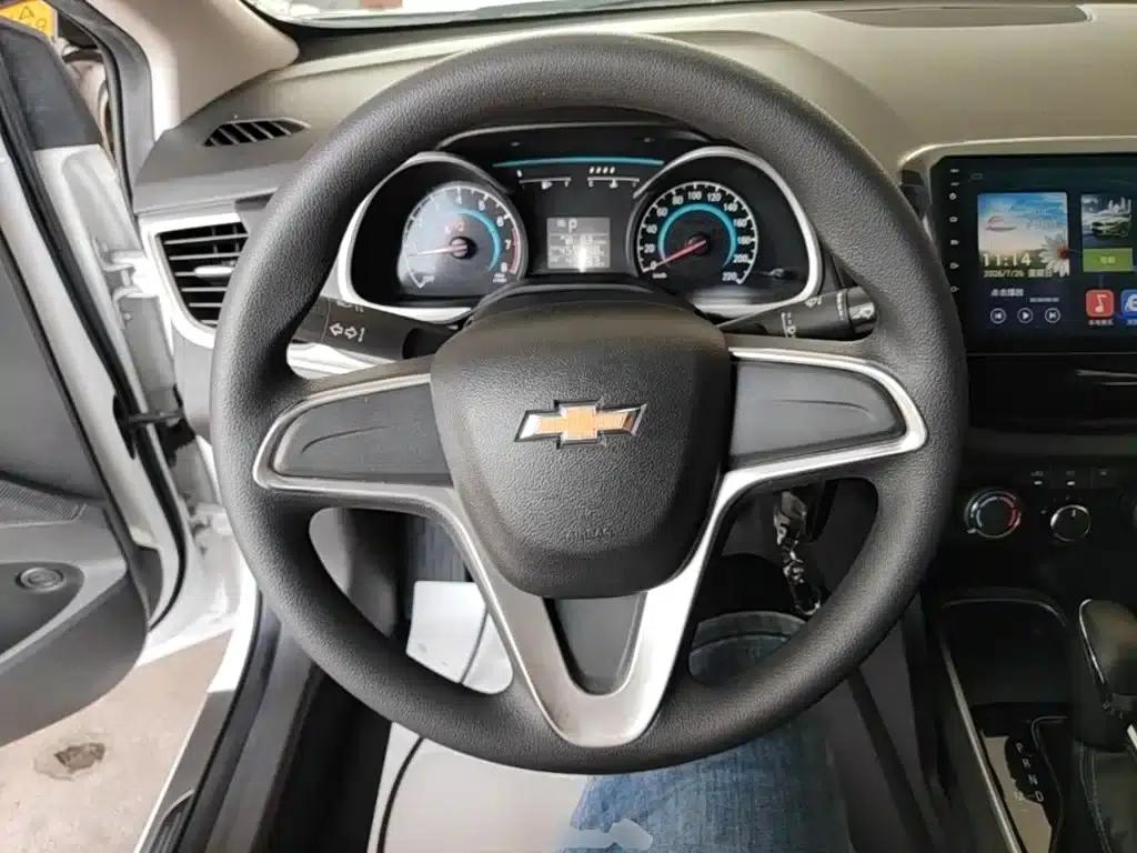Chevrolet Cruze 2016 1.5L Automatic Enjoy Edition — миниатюра 11