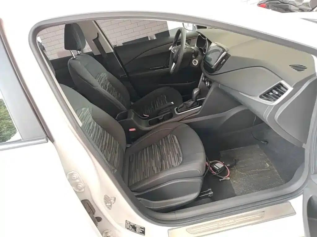 Chevrolet Cruze 2016 1.5L Automatic Enjoy Edition — миниатюра 25
