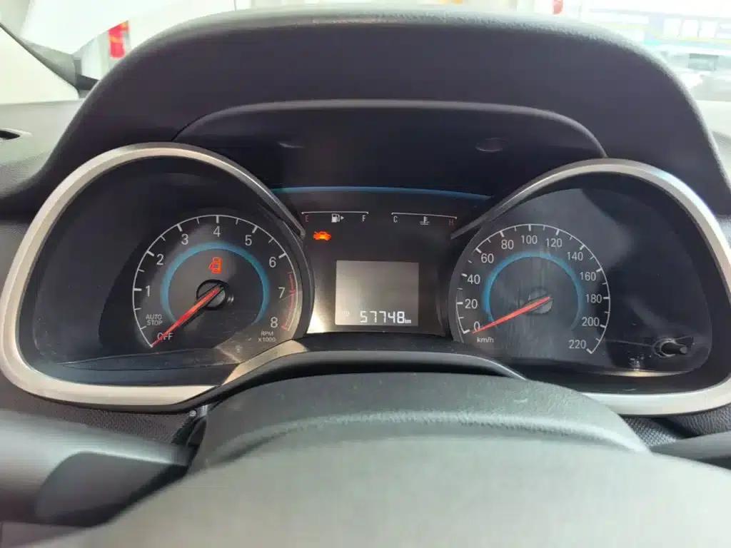 Chevrolet Cruze 2019 320 Automatic Sunroof Edition — миниатюра 12