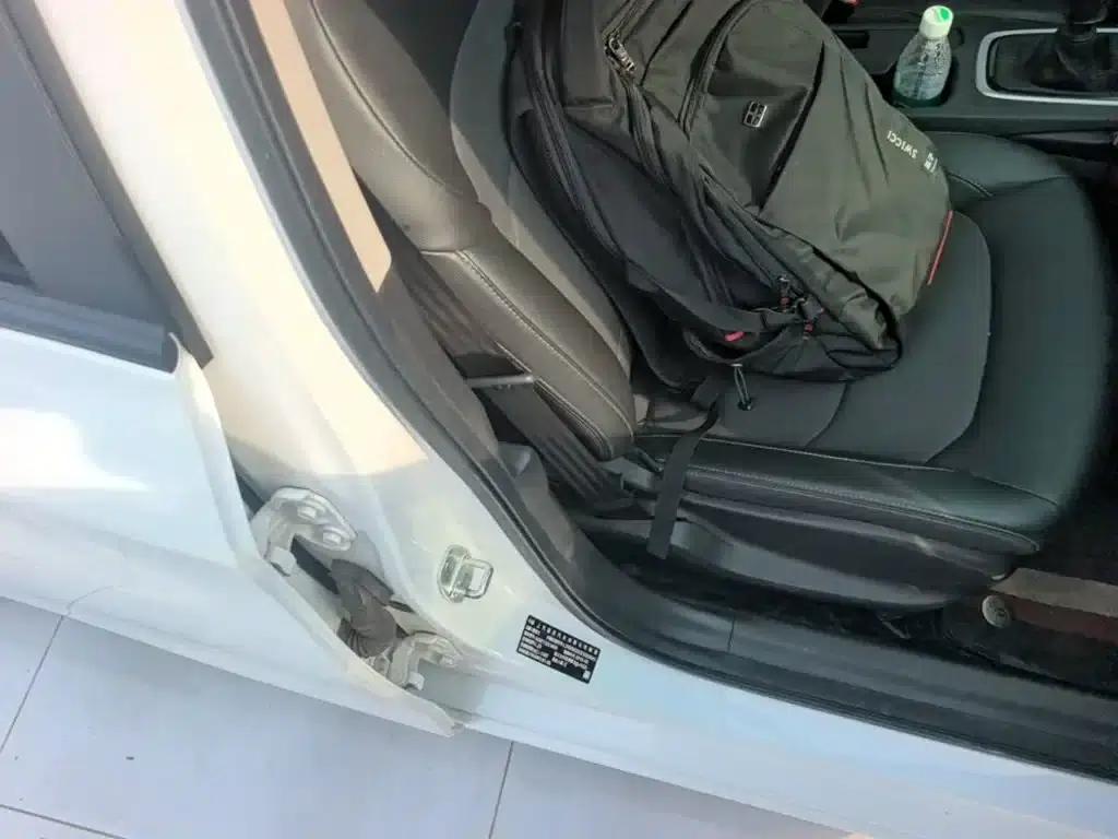 Chevrolet Cruze 2019 320 Manual Comfort Edition — миниатюра 25