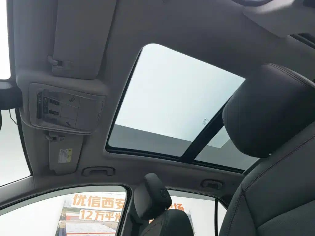 2019 Chevrolet Equinox Redline 550T AWD RS (National V Emission Standard) — миниатюра 14