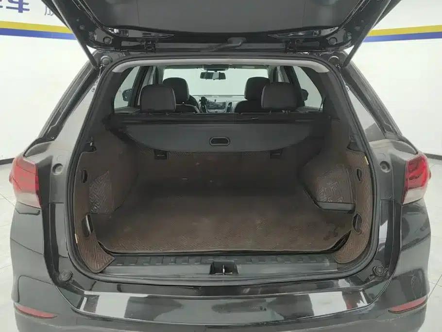 2022 Chevrolet Equinox 535T Cross Edition — миниатюра 4