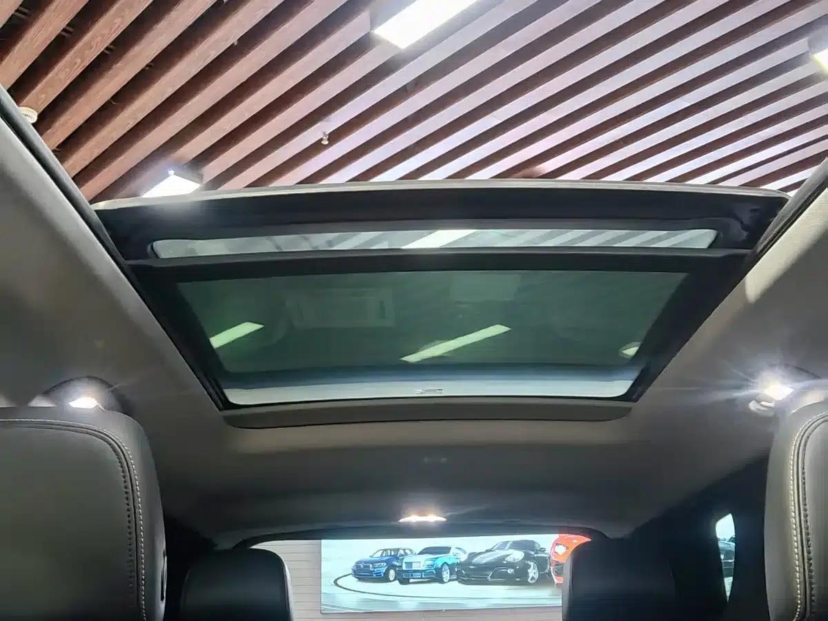 Equinox 2019 535T Automatic Premium Edition (China VI Emission Standard) — миниатюра 13