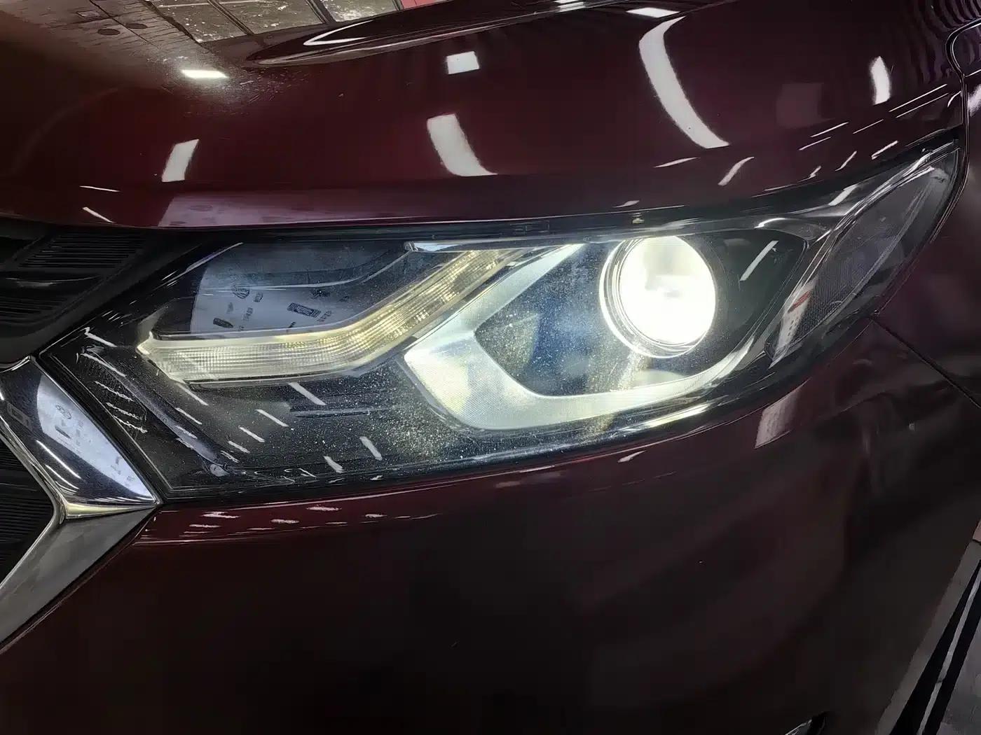 Equinox 2019 535T Automatic Premium Edition (China VI Emission Standard) — миниатюра 14