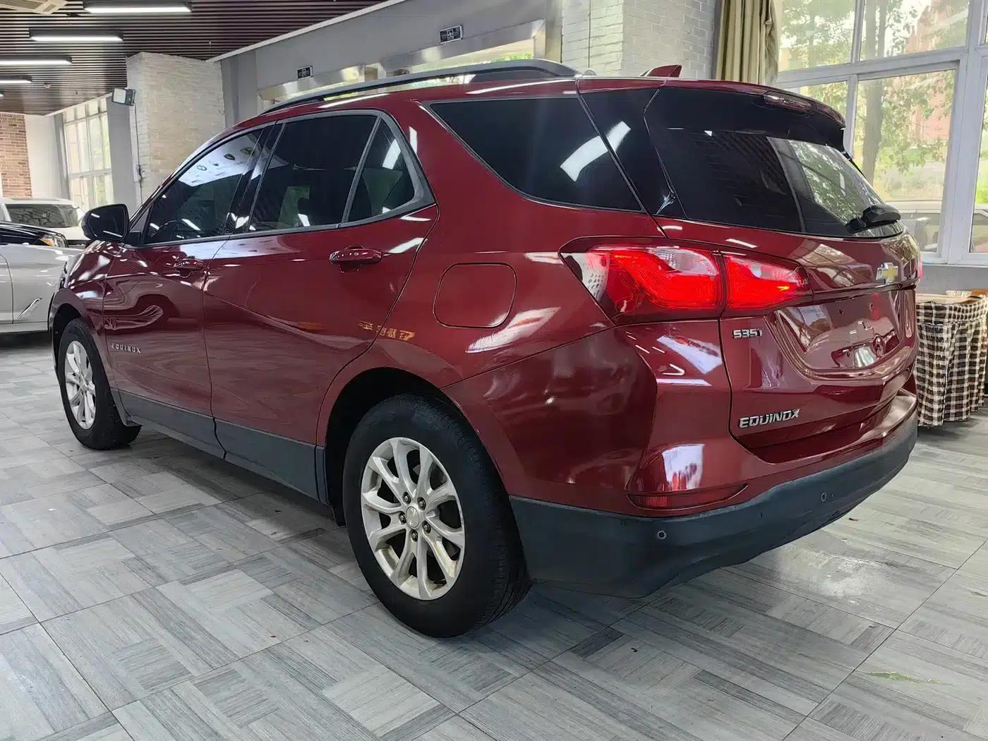 Equinox 2019 535T Automatic Premium Edition (China VI Emission Standard) — миниатюра 4
