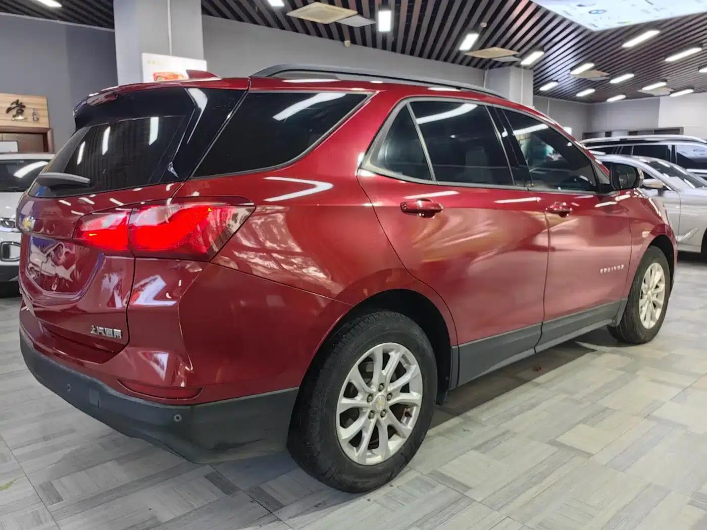 Equinox 2019 535T Automatic Premium Edition (China VI Emission Standard) — миниатюра 6