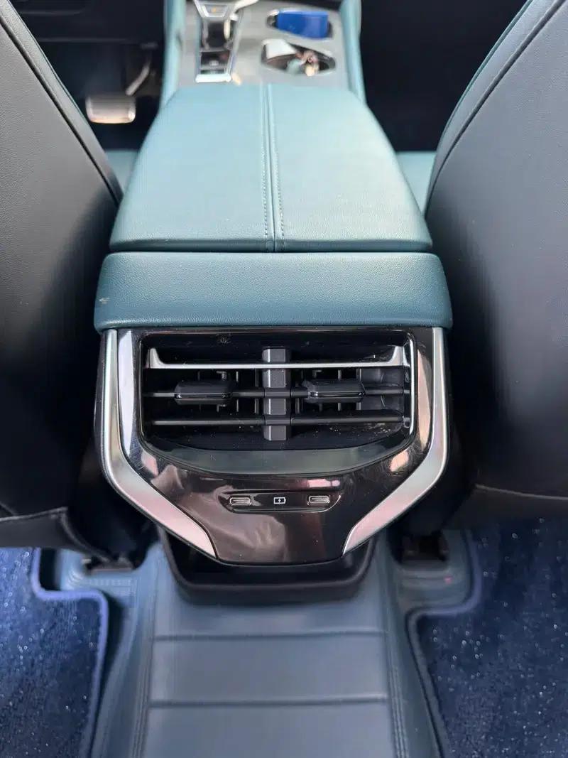 MG7 2023 2.0T Automatic Luxury Edition — миниатюра 9