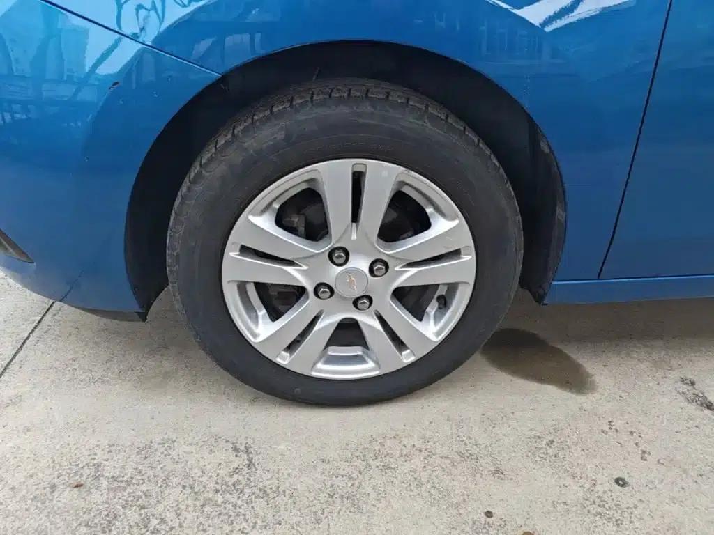 Chevrolet Aveo RV 2016 1.5L Automatic Smart Edition — миниатюра 23
