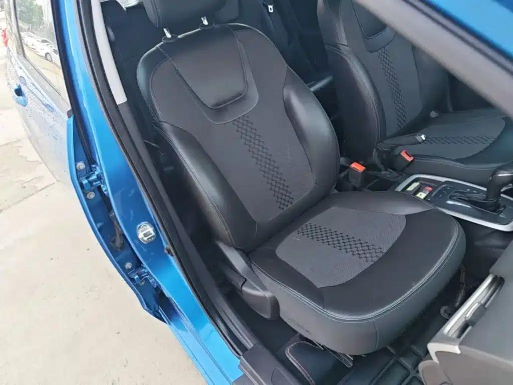 Chevrolet Aveo RV 2016 1.5L Automatic Smart Edition — миниатюра 25