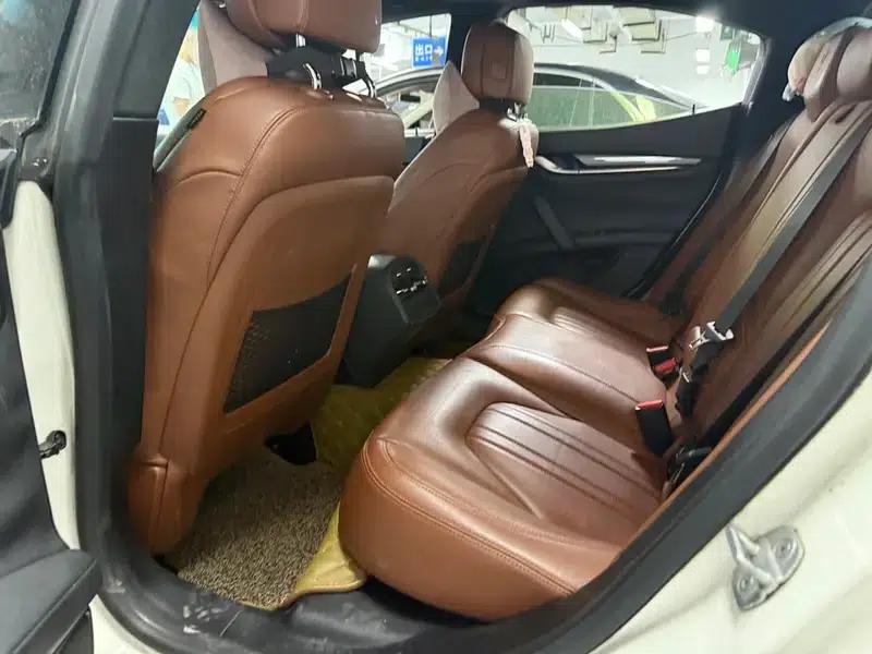 2014 Ghibli 3.0T Standard Edition — миниатюра 12