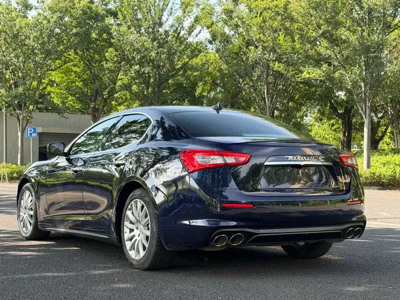 2020 Ghibli 3.0T Standard Edition — миниатюра 5