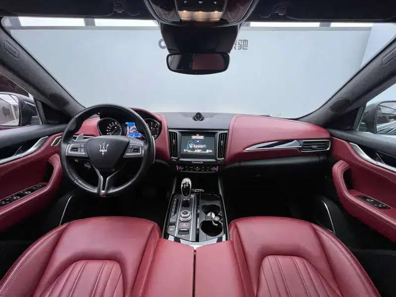 2016 Levante 3.0T — миниатюра 6