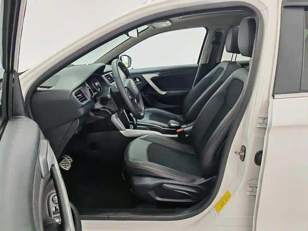 Citroën C3-XR 2015 1.6L Automatic Pioneer Edition — миниатюра 10