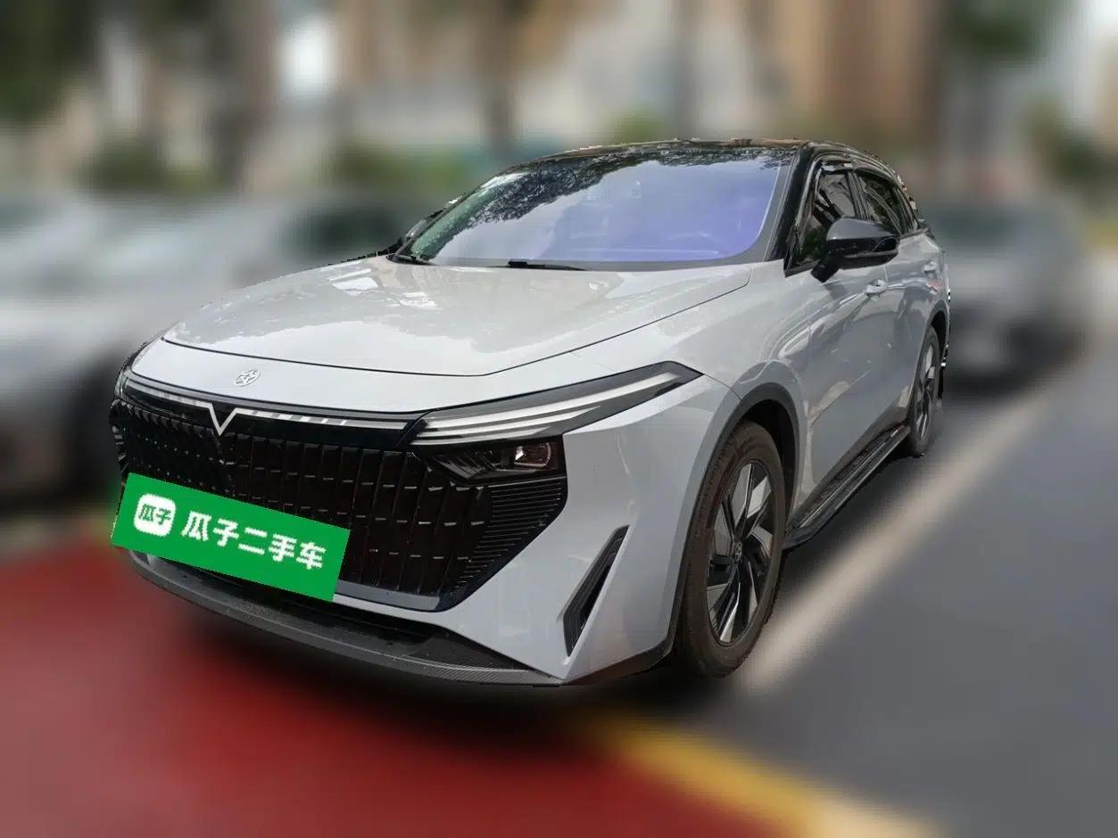 Venucia V DD-i 2023 110 km iE Version — миниатюра 1