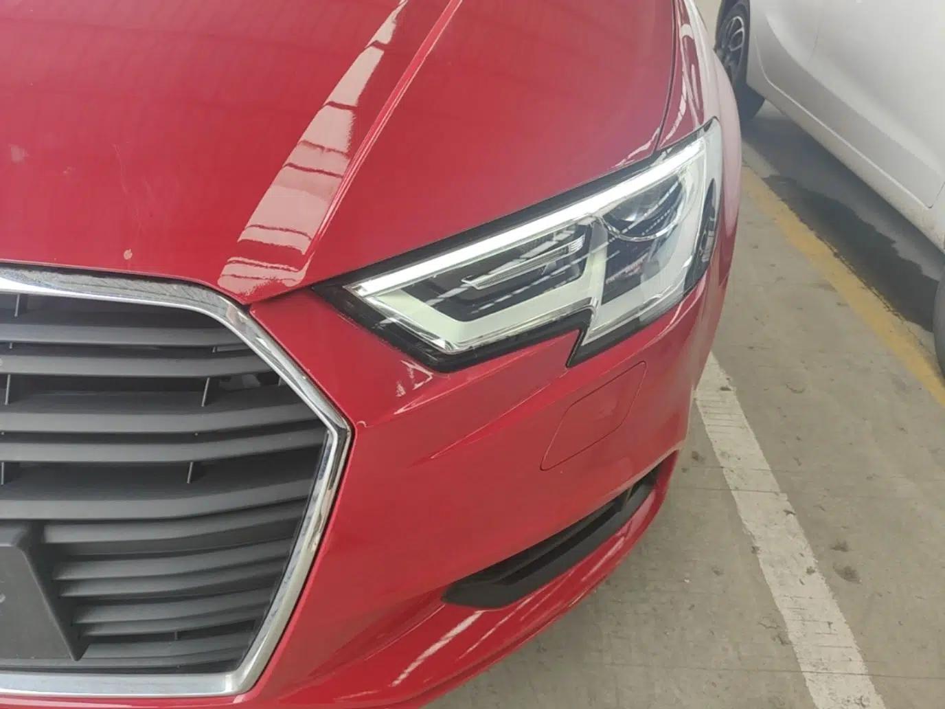 Audi A3 2018 30th Anniversary Edition Limousine 35 TFSI Ambition Model — миниатюра 8