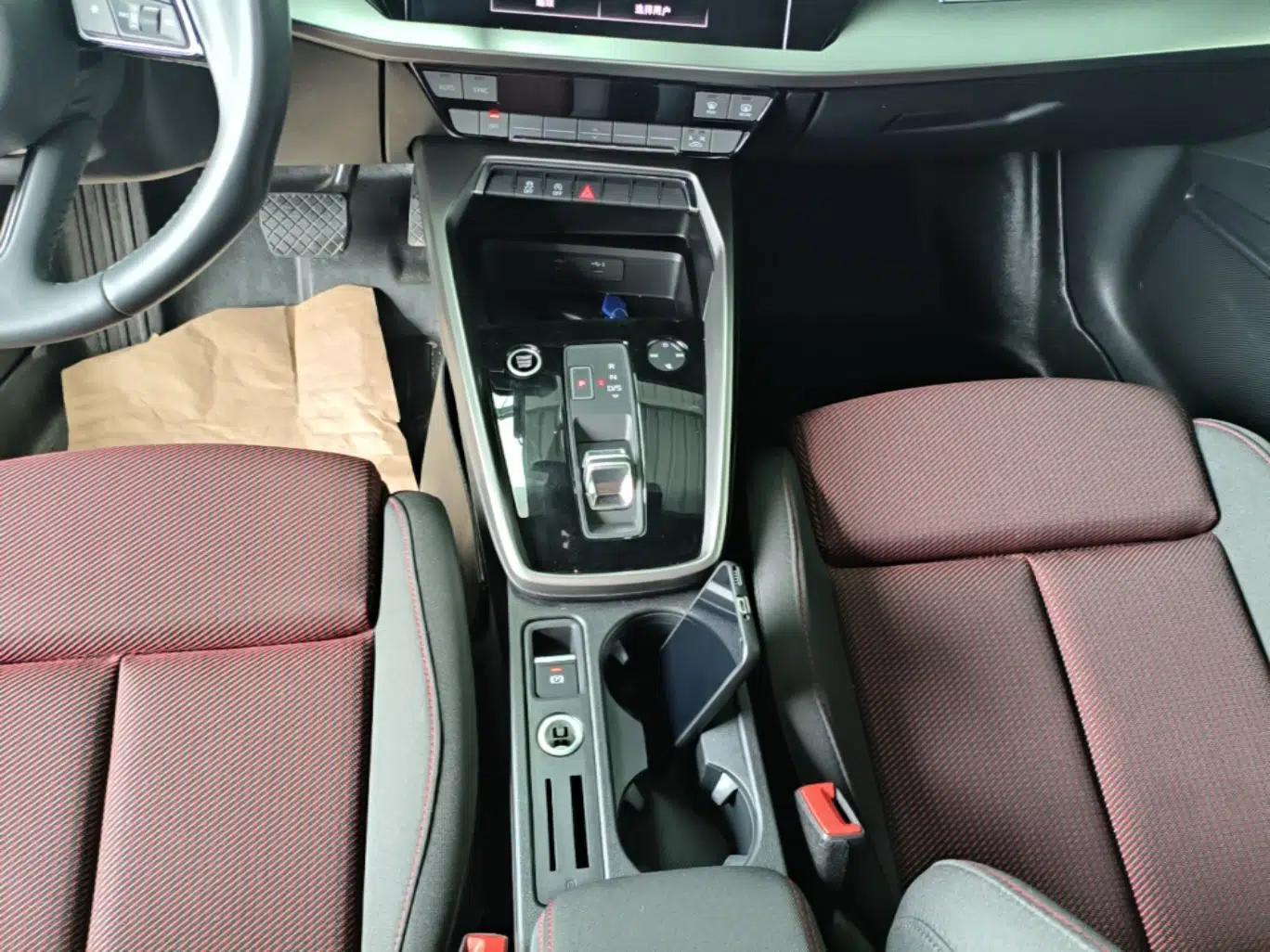 Audi A3 2021 Sportback 35 TFSI Advanced Sport Edition — миниатюра 16