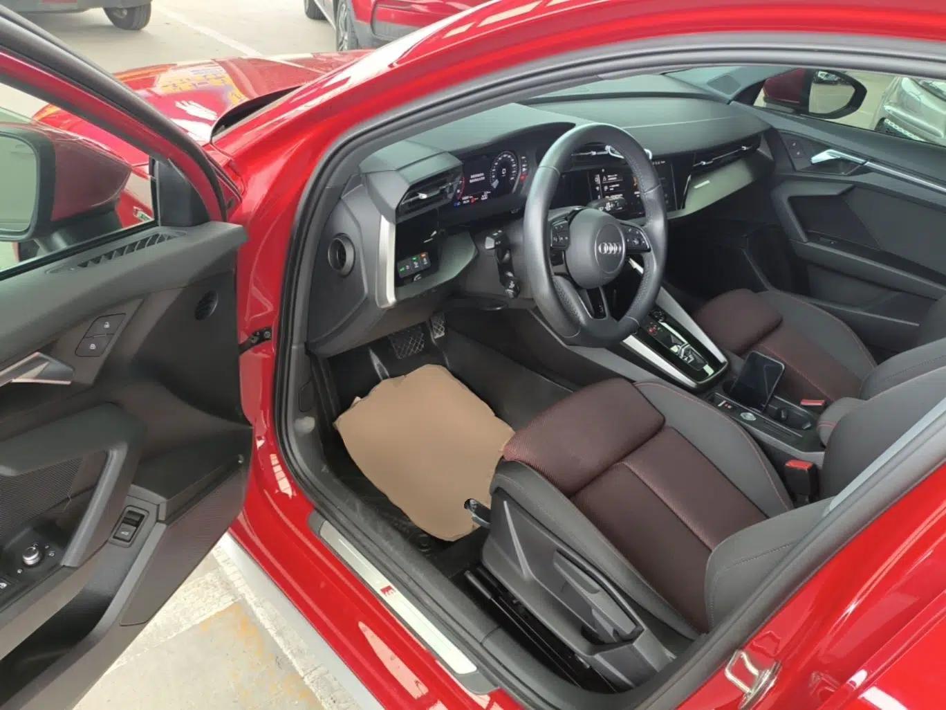 Audi A3 2021 Sportback 35 TFSI Advanced Sport Edition — миниатюра 18