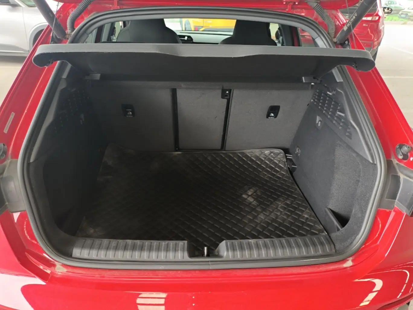 Audi A3 2021 Sportback 35 TFSI Advanced Sport Edition — миниатюра 22
