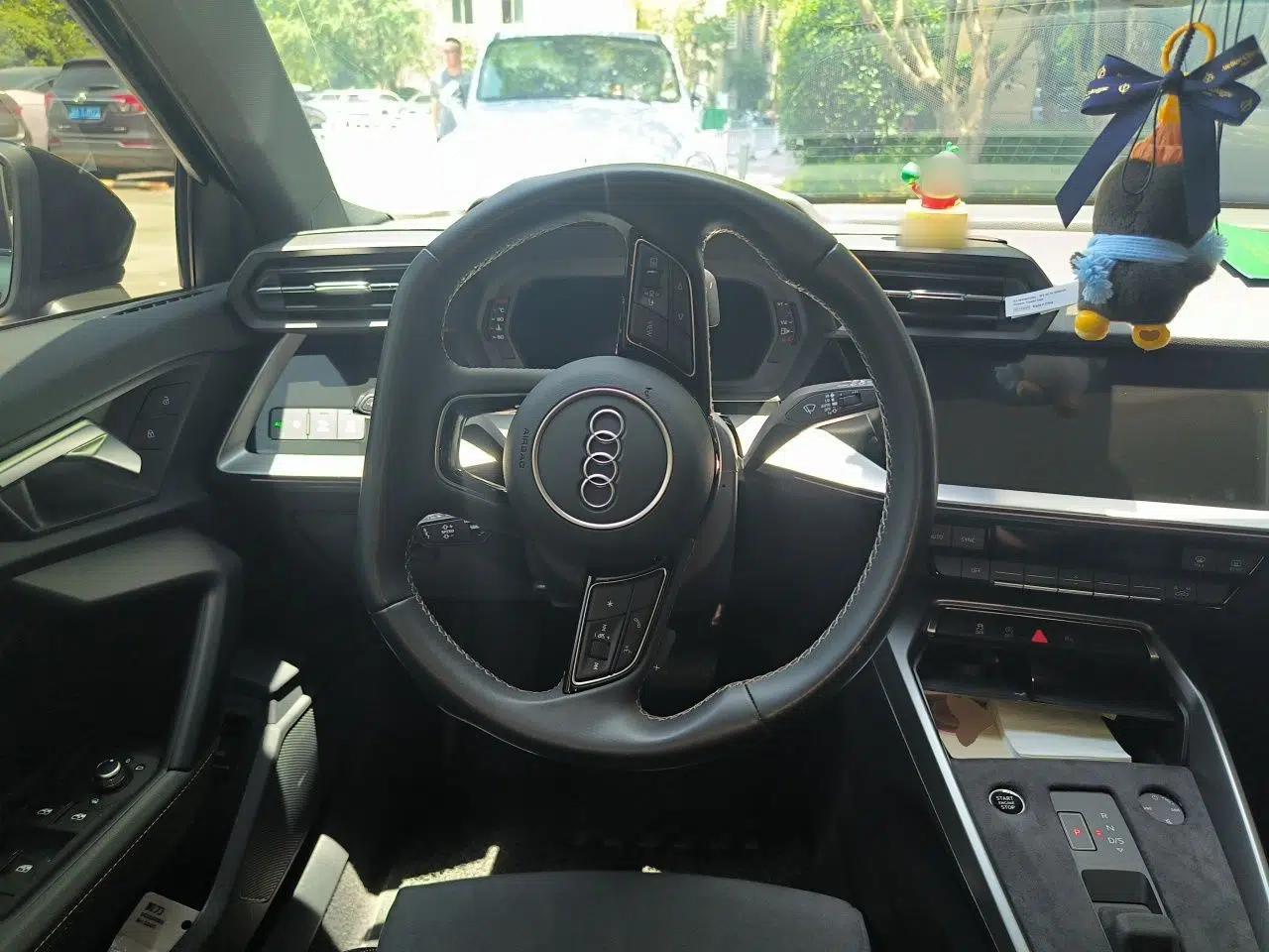 Audi A3 2024 Sportback 35 TFSI RS Performance Package — миниатюра 10