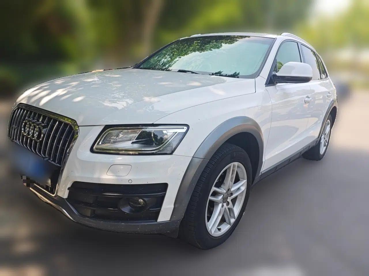 Audi Q5 2017 Plus 40 TFSI Comfort Model — миниатюра 1