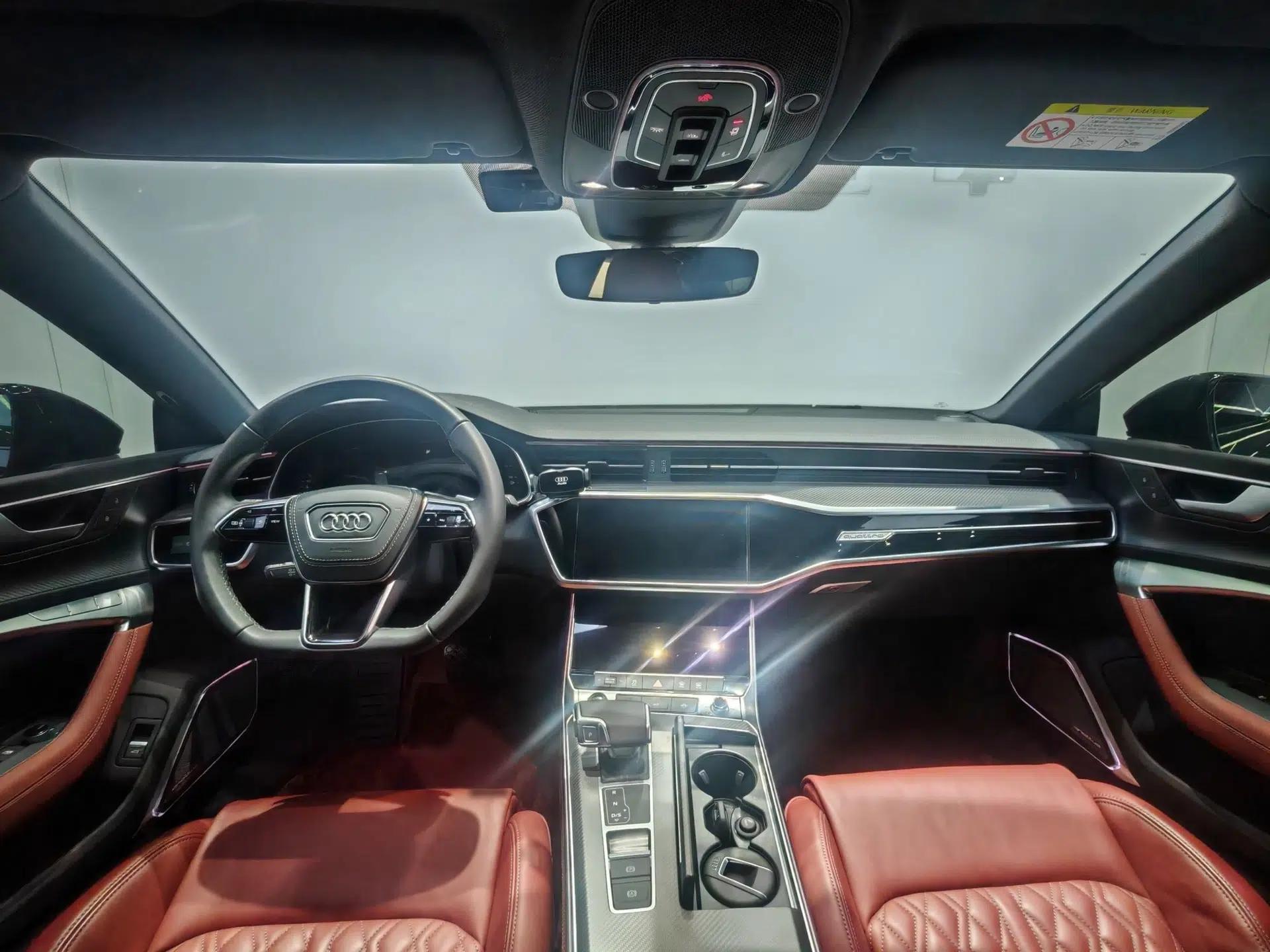 Audi A7L 2024 45 TFSI quattro Black Warrior Edition — миниатюра 32