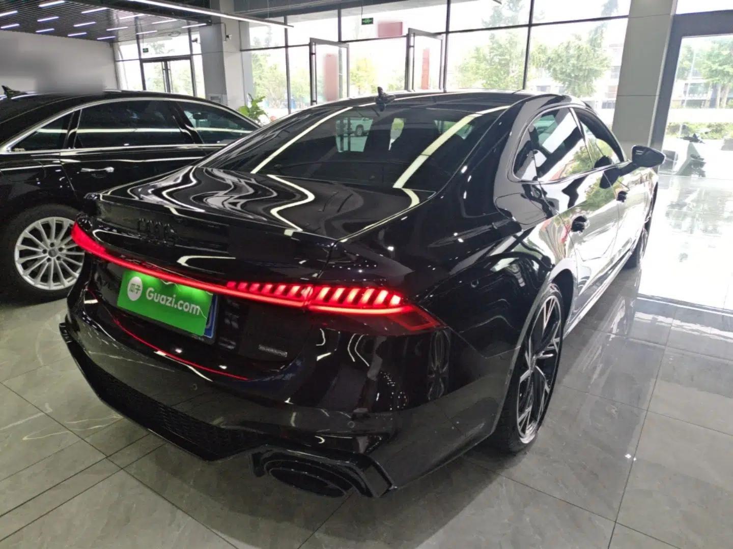 Audi A7L 2024 45 TFSI quattro Black Warrior Edition — миниатюра 6