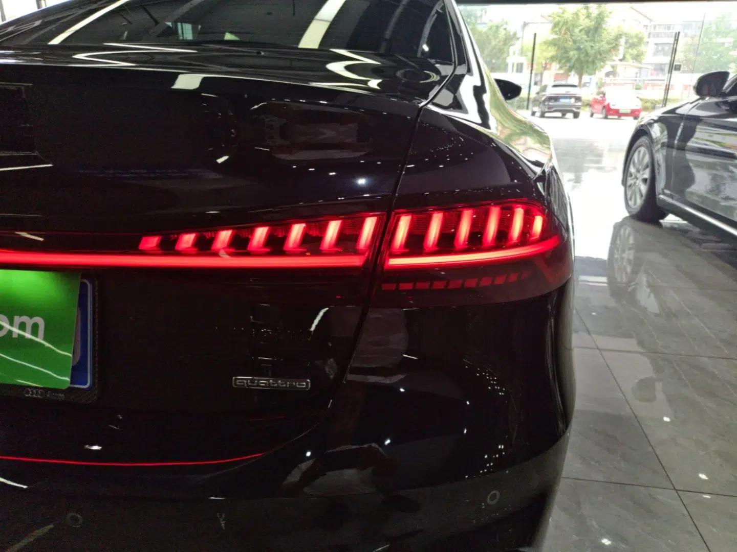 Audi A7L 2024 45 TFSI quattro Black Warrior Edition — миниатюра 9