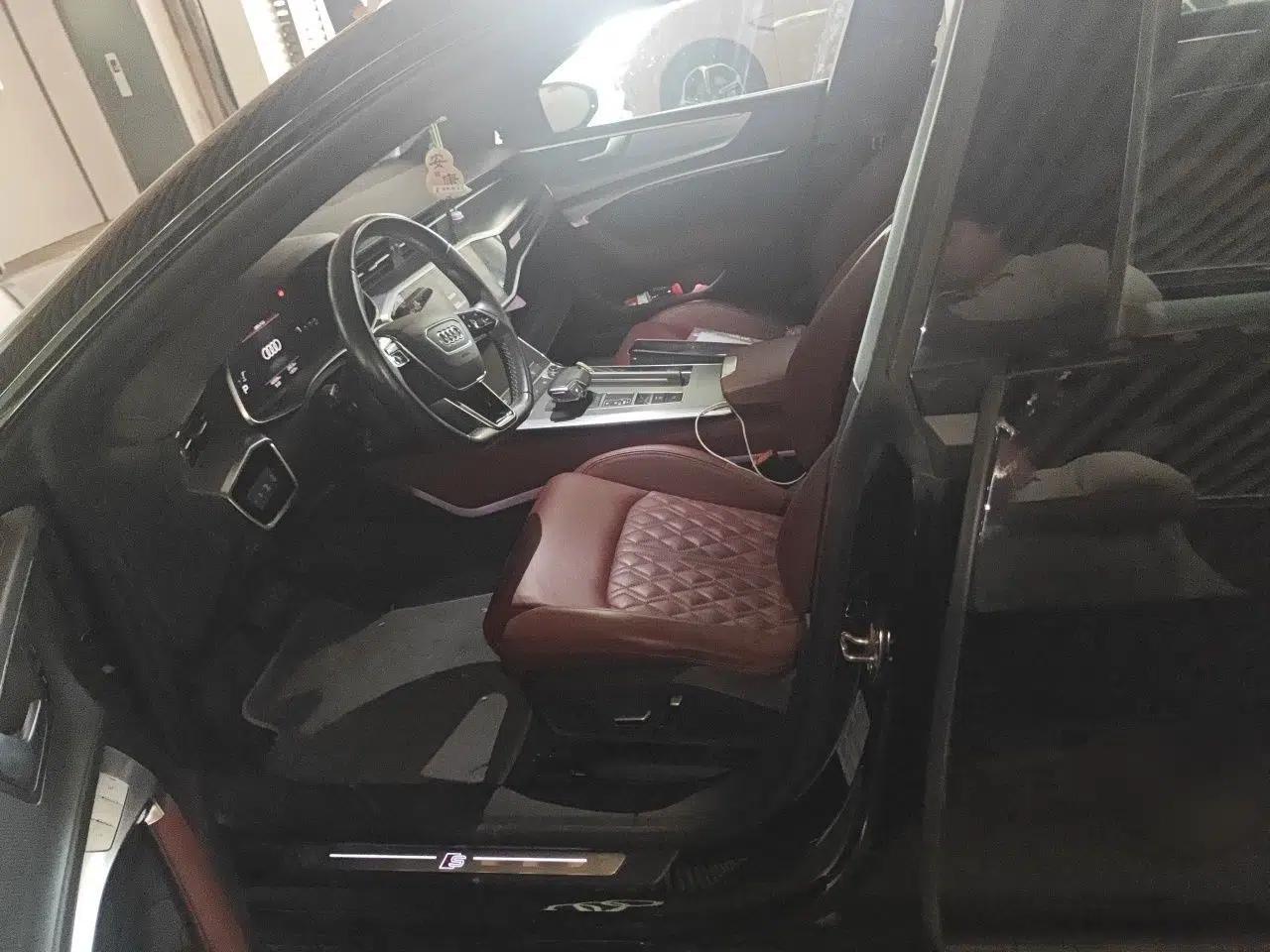 Audi A7L 2024 45 TFSI quattro S-line Black Warrior Edition — миниатюра 15