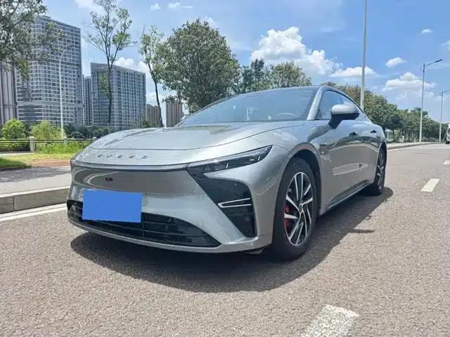 Exeed ES 2025 Range Extender Pro Highway Assist Driving