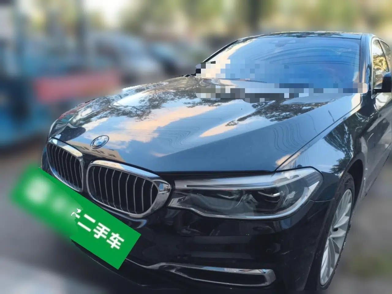 BMW 5 Series New Energy 2019 530Le Luxury Package — миниатюра 1