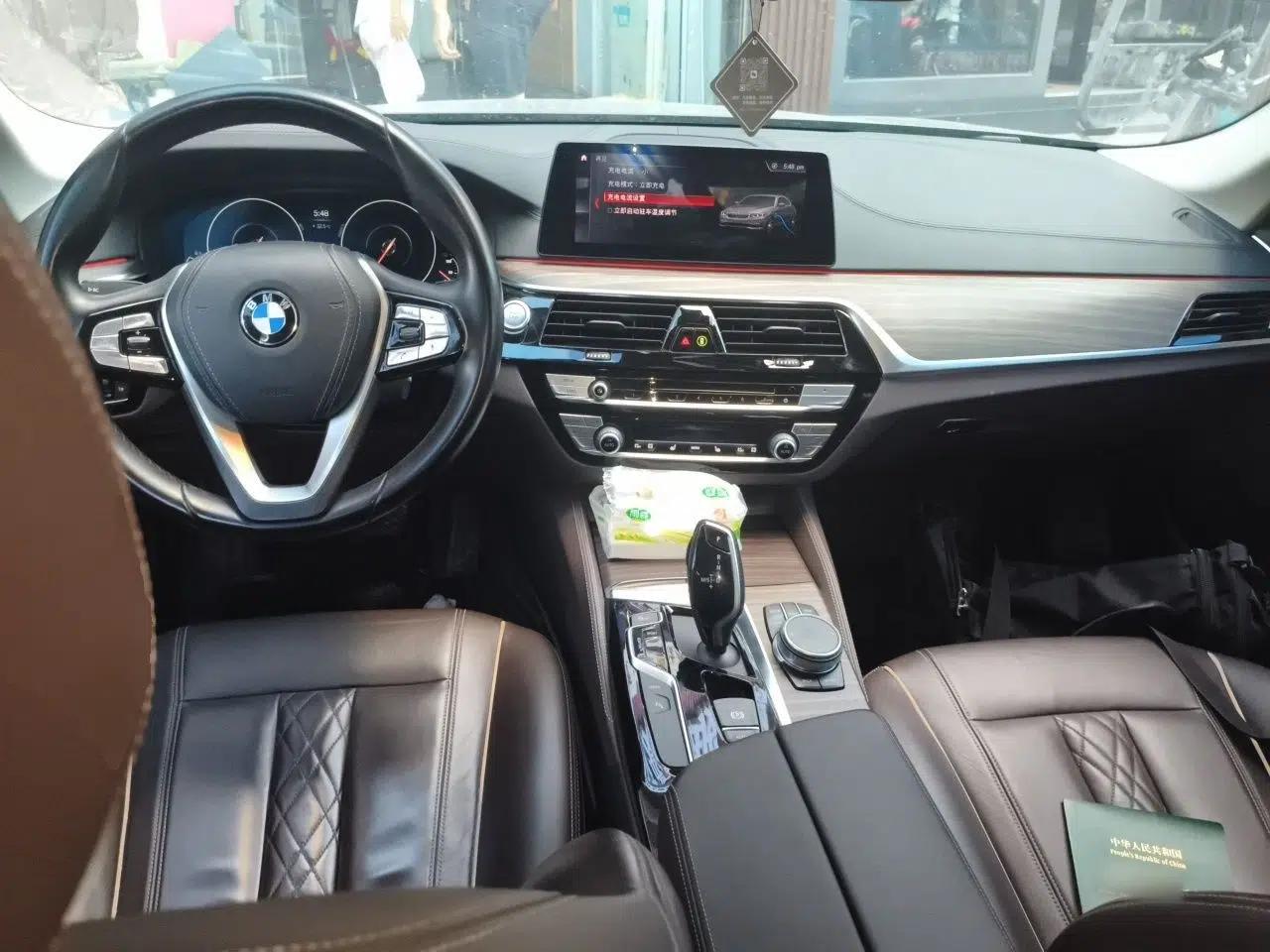BMW 5 Series New Energy 2019 530Le Luxury Package — миниатюра 9