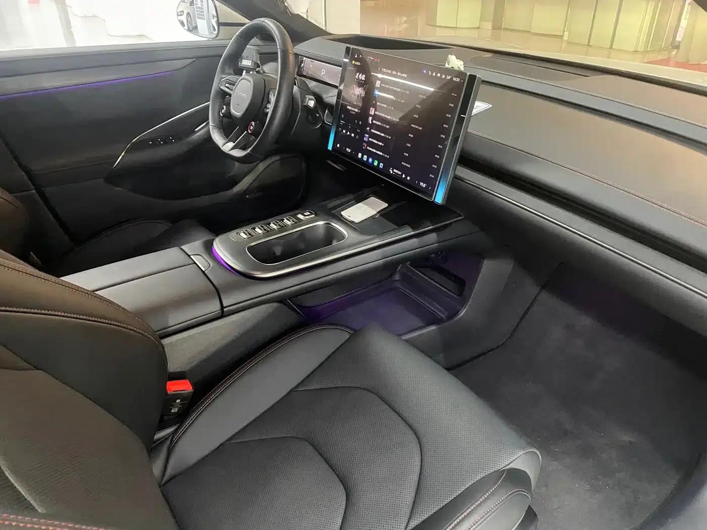 Xiaomi SU7 2024 All-Wheel Drive Long Range High-End Intelligent Driving Max Edition — миниатюра 14