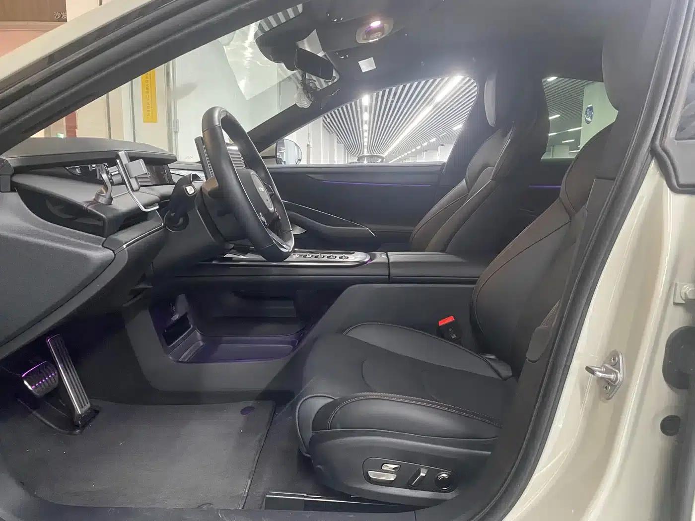 Xiaomi SU7 2024 All-Wheel Drive Long Range High-End Intelligent Driving Max Edition — миниатюра 4