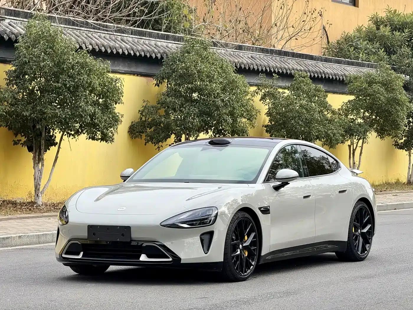Xiaomi SU7 2024 All-Wheel Drive Long Range High-End Intelligent Driving Max Edition — миниатюра 1