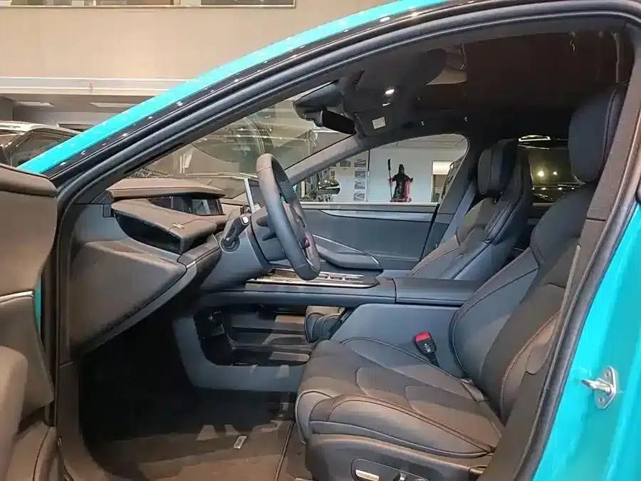Xiaomi SU7 2024 Rear-Wheel Drive Long-Range Smart Driving Edition — миниатюра 3