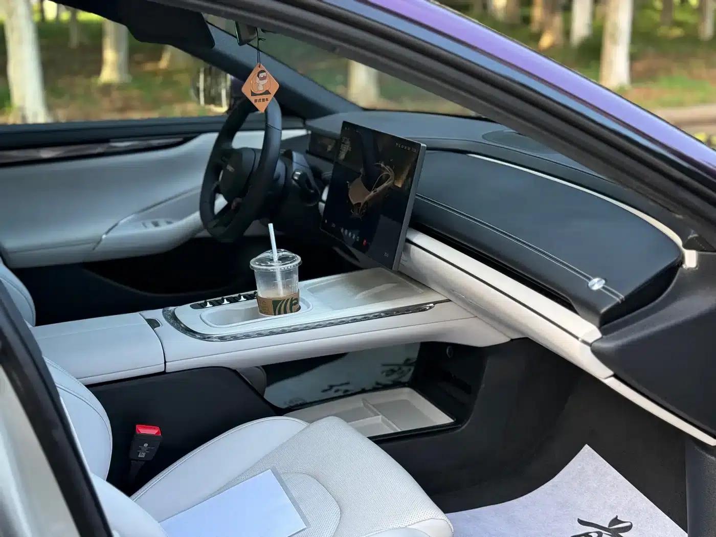 Xiaomi SU7 2024 Rear-Wheel Drive Long Range Advanced Intelligent Driving Pro Edition — миниатюра 7