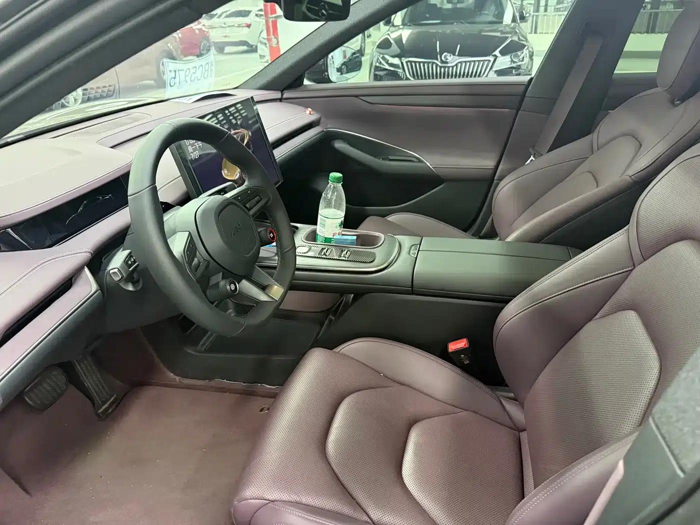 Xiaomi SU7 2024 Rear-Wheel Drive Long-Range Smart Driving Edition — миниатюра 4