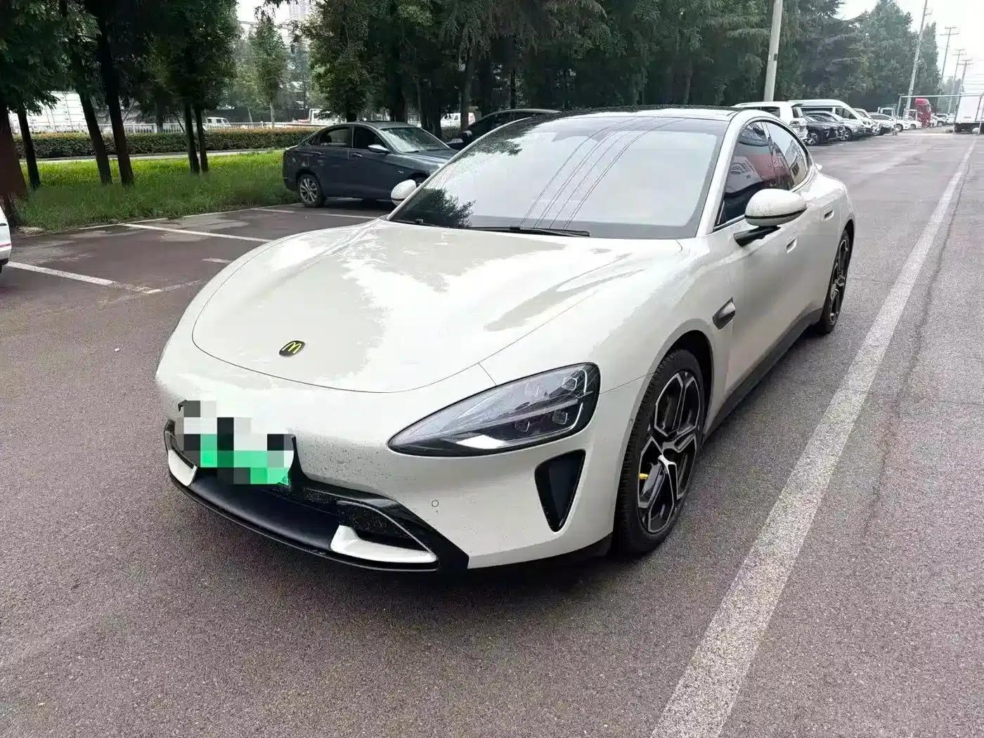 Xiaomi SU7 2024 Rear-Wheel Drive Long-Range Smart Driving Edition — миниатюра 1