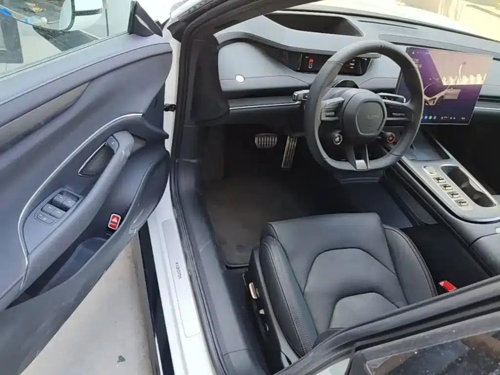 Xiaomi SU7 2024 All-Wheel Drive Long Range High-End Intelligent Driving Max Edition — миниатюра 16