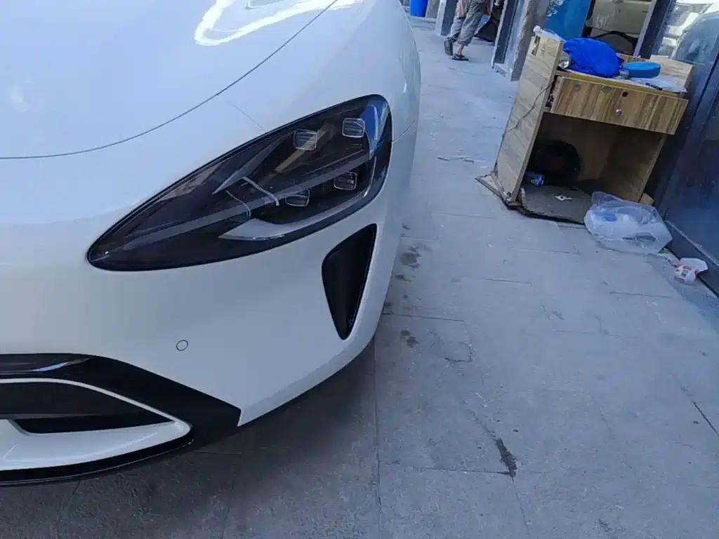 Xiaomi SU7 2024 All-Wheel Drive Long Range High-End Intelligent Driving Max Edition — миниатюра 24