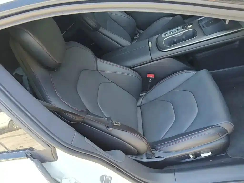 Xiaomi SU7 2024 All-Wheel Drive Long Range High-End Intelligent Driving Max Edition — миниатюра 25