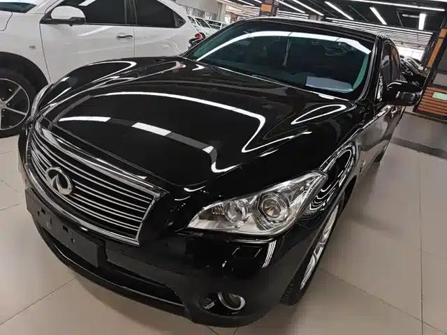 Infiniti Q70 2013 Q70L 2.5L Elegant Edition
