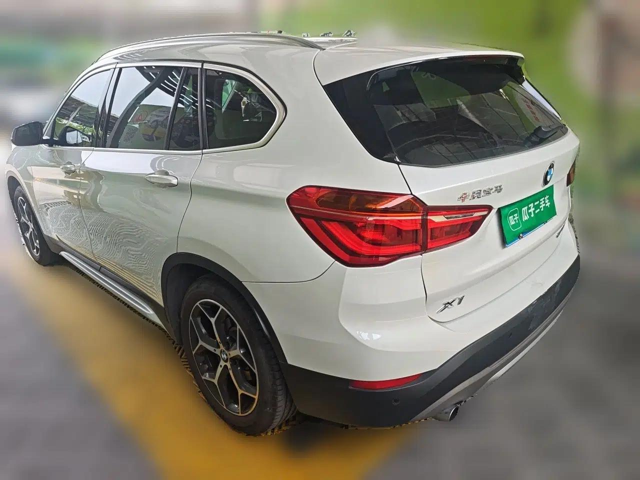 BMW X1 2019 sDrive18Li Premium Edition — миниатюра 4