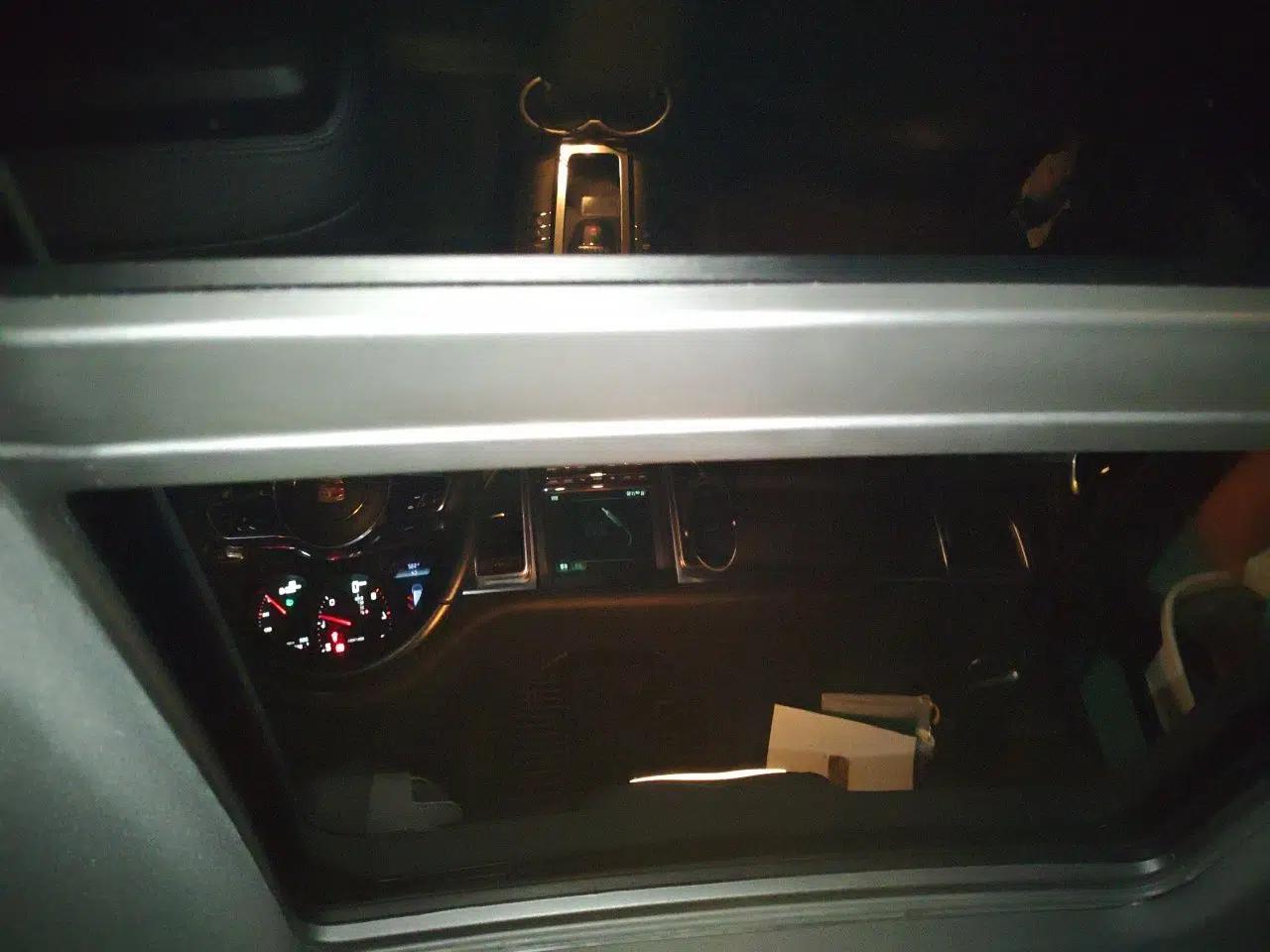 Porsche Macan 2014 Macan 2.0T — миниатюра 18