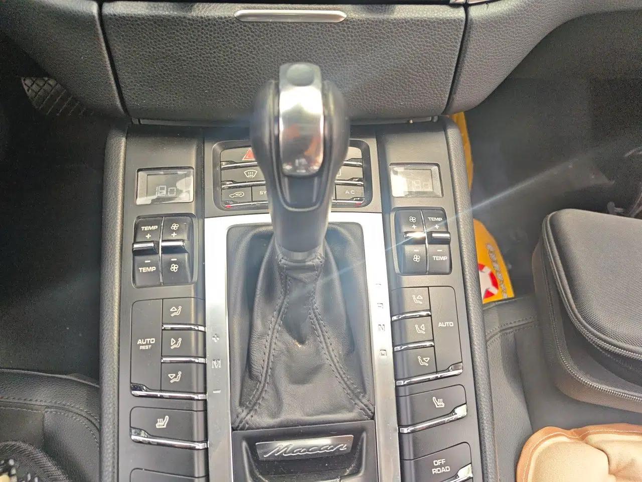 Porsche Macan 2017 Macan 2.0T — миниатюра 14