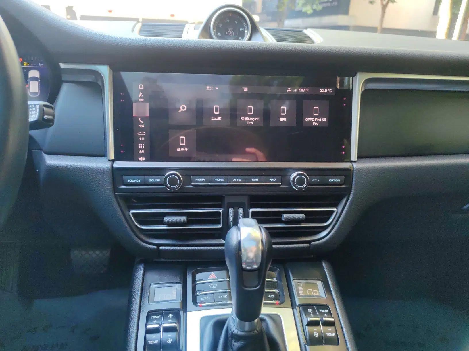 Porsche Macan 2018 Macan 2.0T — миниатюра 21