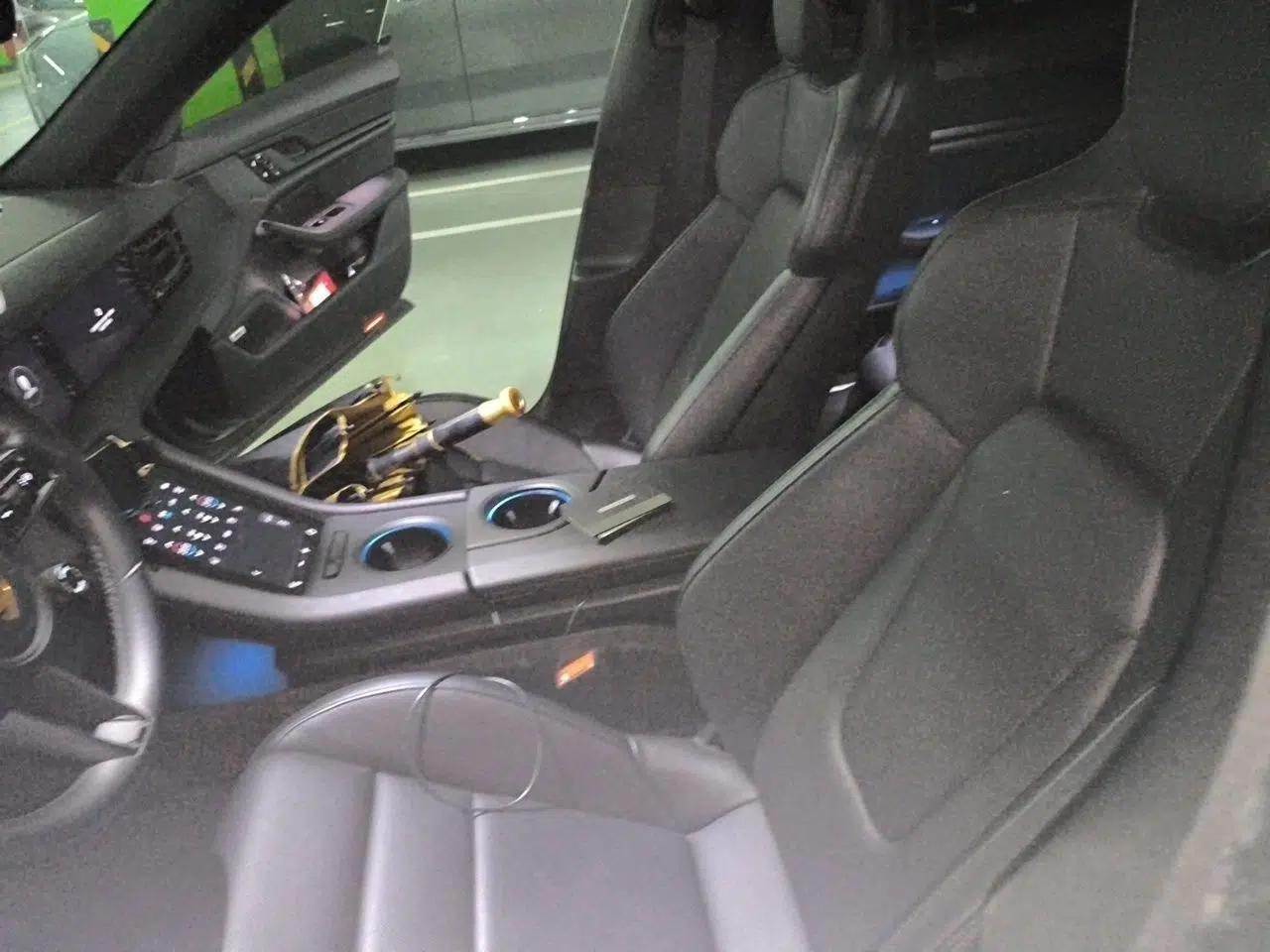 Porsche Taycan 2019 Taycan 4S — миниатюра 15