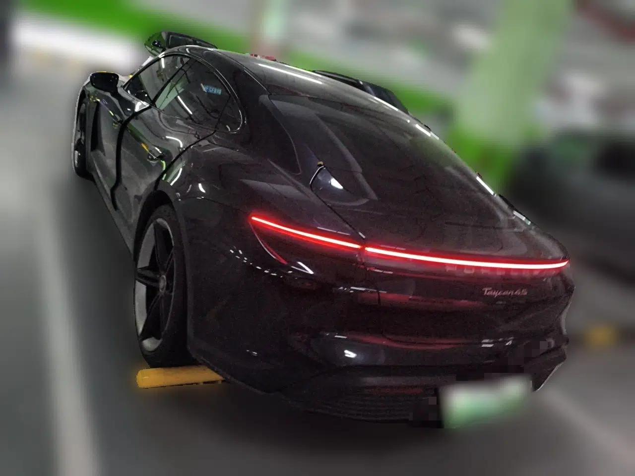 Porsche Taycan 2019 Taycan 4S — миниатюра 4